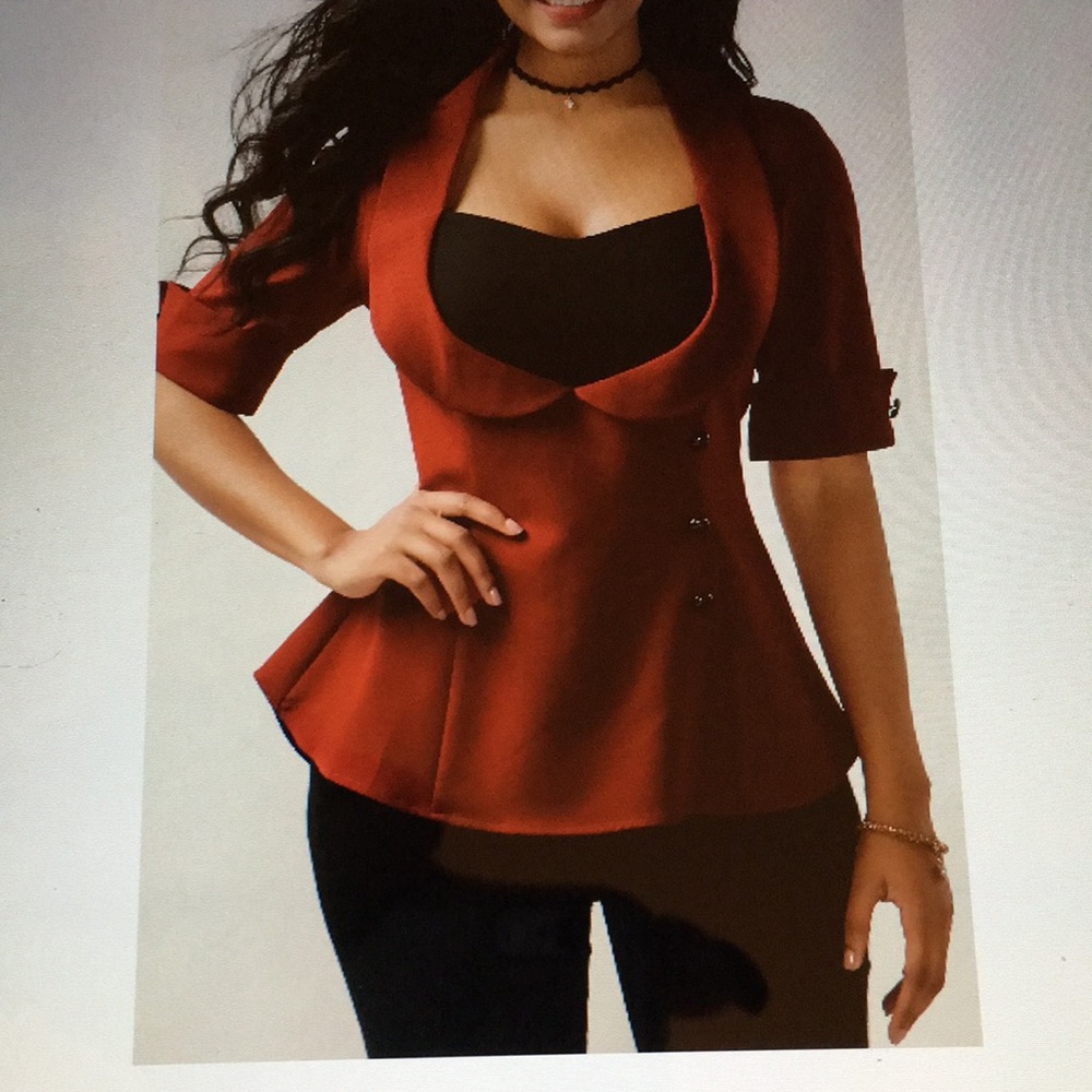 BLACK AND RED TUXEDO BLOUSE SZ L ✨🌟